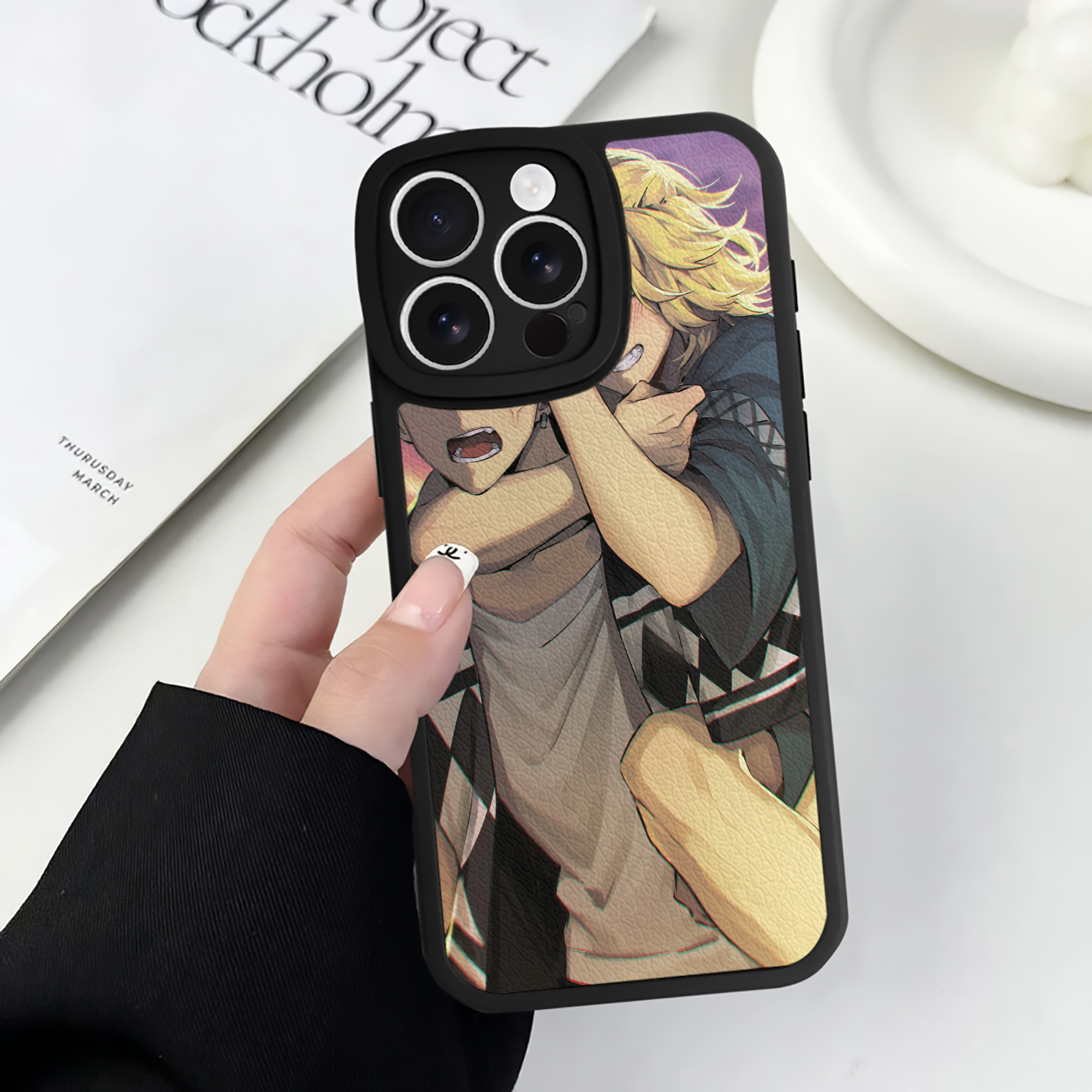 （画像用） 東京リベンジャーズ Tokyo Revengers 【iPhone 16シリーズ対応】シリコンスマホケース（レザー調） 材質：シリコン